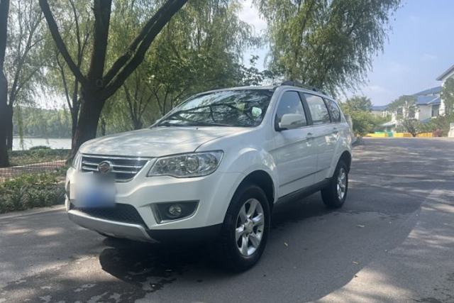 Used Land X8 2014 Explorer Edition 2.4L Gasoline 4x4 Luxury Model
