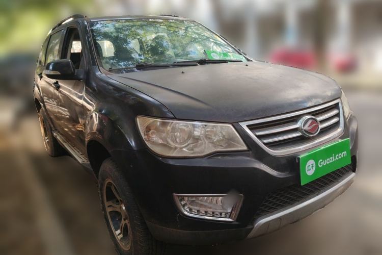 Used Land X8 2015 Explorer Edition 2.0T Gasoline 4x2 Luxury Model Front Right 45 Deg