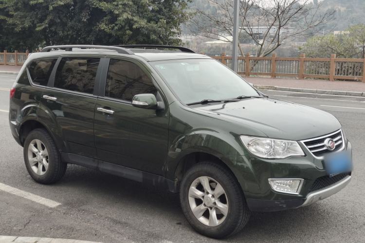 Used Land X8 2015 Explorer Edition 2.0T Diesel 4x4 Luxury Model Exterior 1