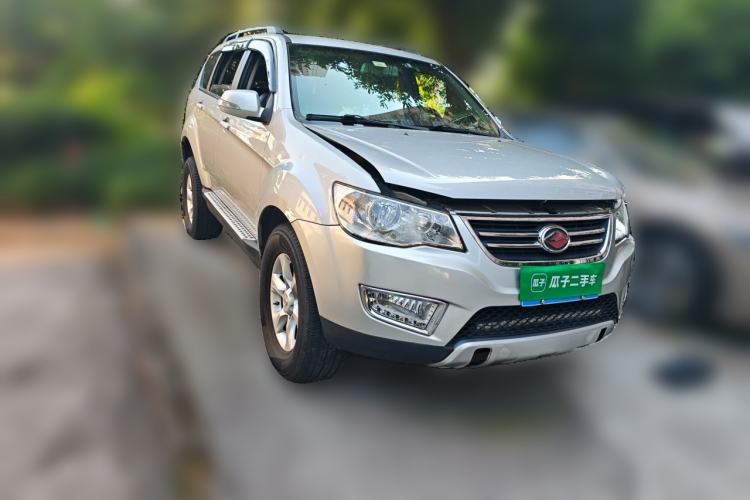 Used Land X8 2015 Explorer Edition 2.0T Gasoline 4x4 Luxury Model Front Right 45 Deg