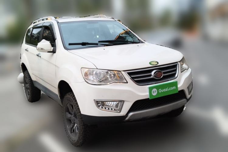 Used Land X8 2015 Explorer Edition 2.0T Gasoline 4x4 Ultra-Luxury Model Front Right 45 Deg