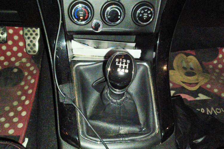 Used Land X8 2015 Explorer Edition 2.0T Gasoline 4x4 Ultra-Luxury Model Gear Lever
