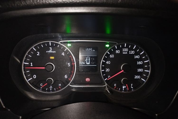 Used Land X8 2015 Explorer Edition 2.0T Diesel 4x2 Luxury Model Instrument Cluster
