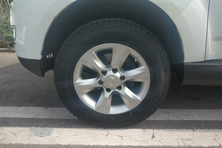 Used Land X8 2015 Explorer Edition 2.0T Gasoline 4x2 Luxury Model Left Front Wheel Hub