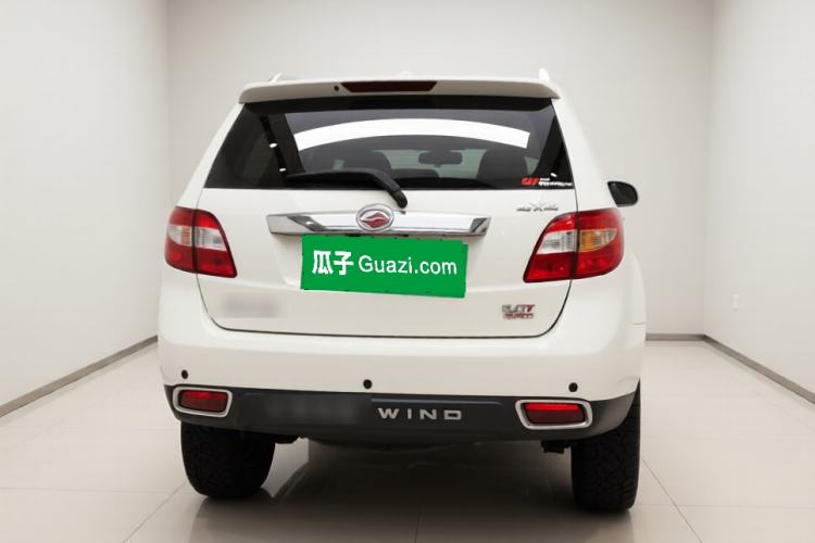 Used Land X8 2015 Explorer Edition 2.0T Gasoline 4x4 Ultra-Luxury Model Rear