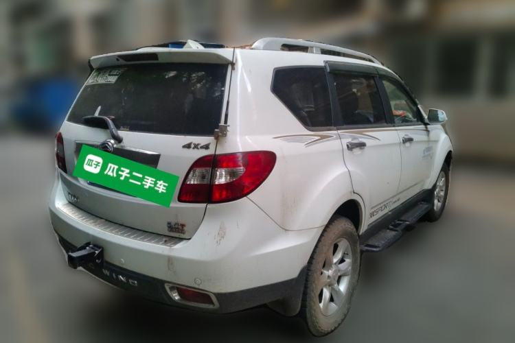 Used Land X8 2015 Explorer Edition 2.0T Gasoline 4x4 Ultra-Luxury Model Rear Right 45 Deg