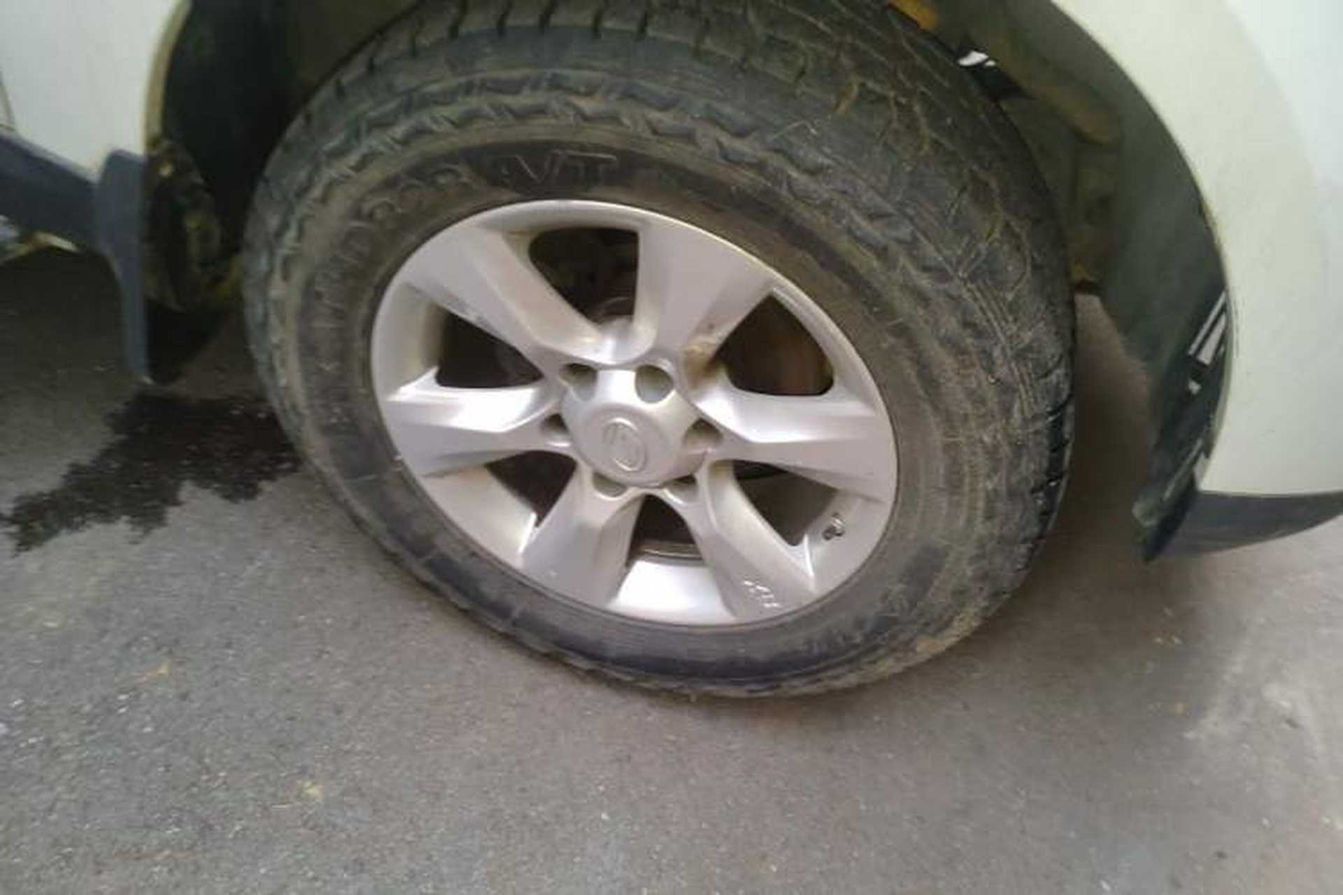 Used Land X8 2015 Explorer Edition 2.0T Gasoline 4x4 Ultra-Luxury Model Right Front Wheel Hub