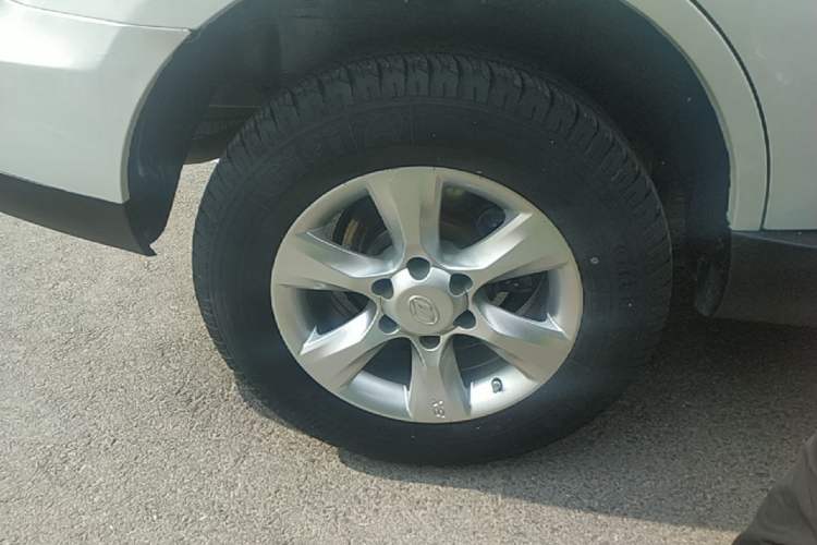 Used Land X8 2015 Explorer Edition 2.0T Gasoline 4x2 Luxury Model Right Rear Wheel Hub