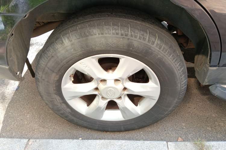 Used Land X8 2017 2.0T Gasoline 4x2 Luxury Edition Right Rear Wheel Hub