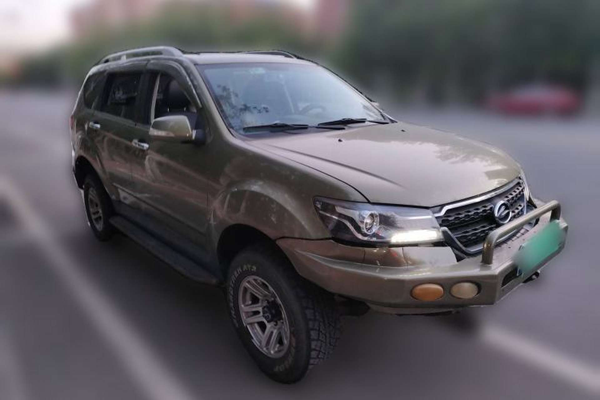 Used Land X8 2017 2.0T Gasoline 4x4 Ultra-Luxury Version Front Right 45 Deg