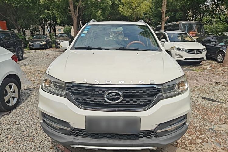 Used Land X8 2017 2.0T Gasoline 4x2 Luxury Edition Front