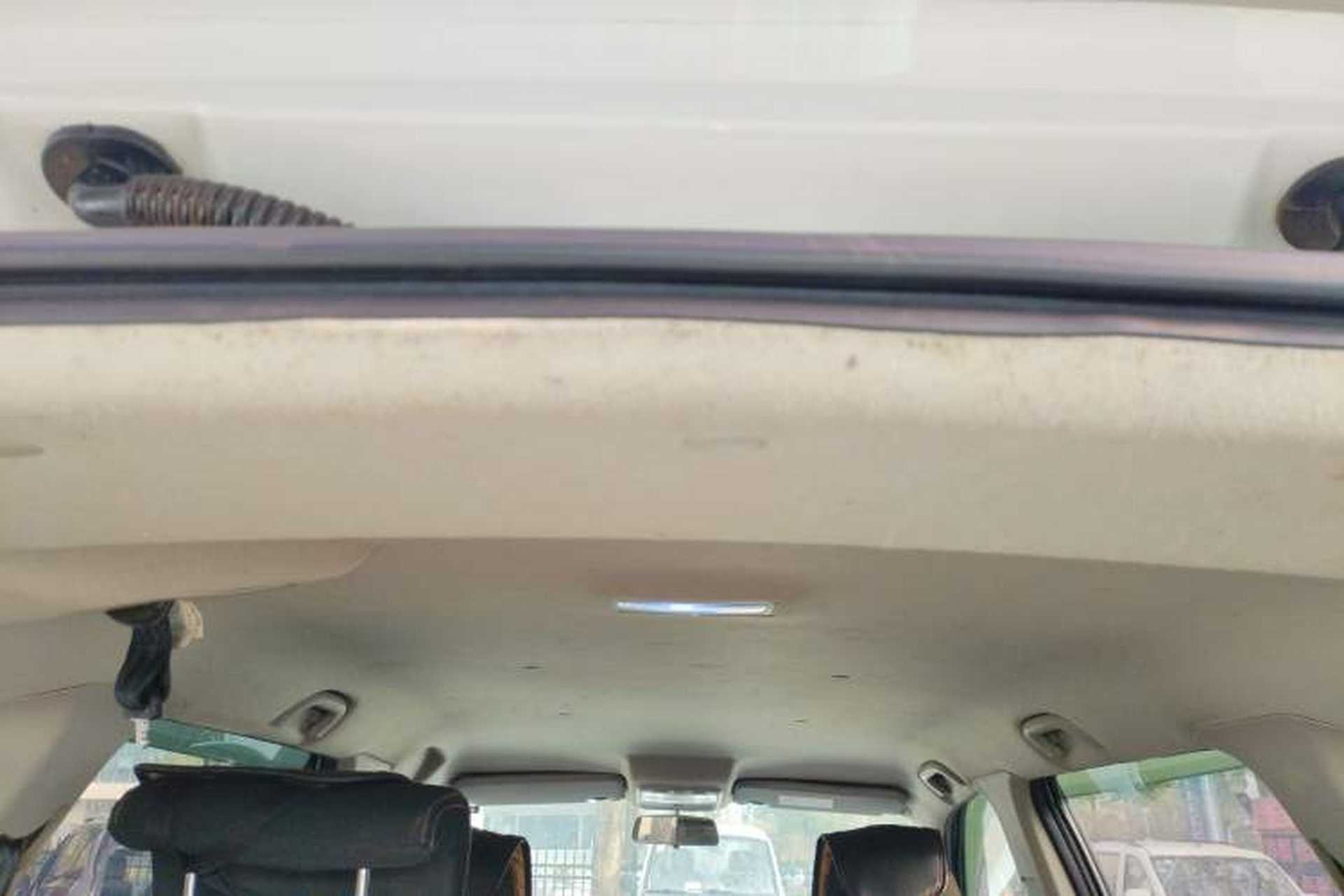 Used Land X8 2017 2.0T Gasoline 4x4 Luxury Model Headliner