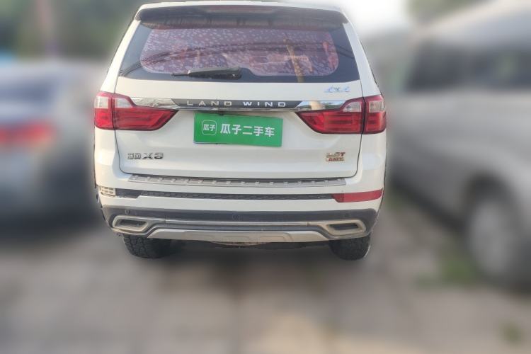 Used Land X8 2017 2.0T Gasoline 4x4 Luxury Model Rear