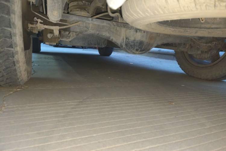 Used Land X8 2018 2.0T Diesel 4x4 Luxury Edition Chassis Rear Left