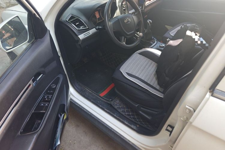 Used Land X8 2018 1.8T Gasoline 4x4 Luxury Model Driver Seat