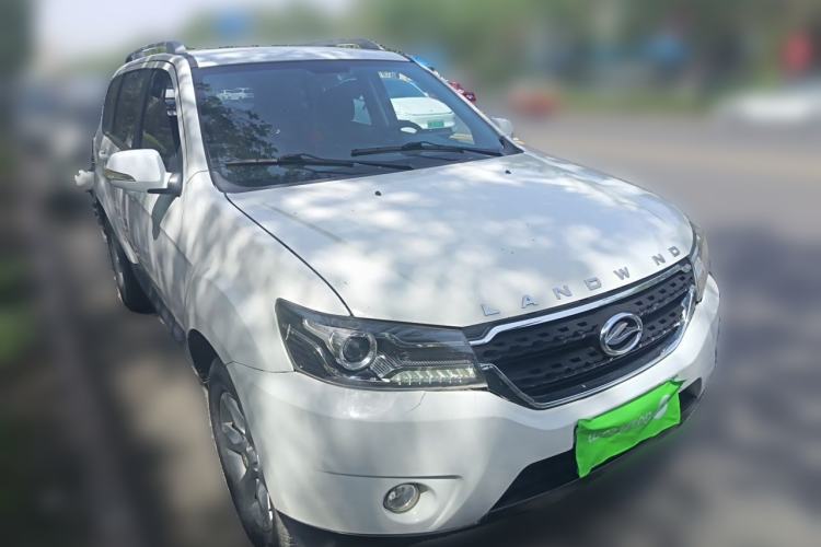 Used Land X8 2018 1.8T Gasoline 4x4 Luxury Model Front Right 45 Deg