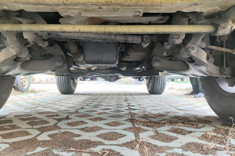 Used Land X9 2009 2.5T VM Two-Wheel Drive Diesel Version Chassis Front