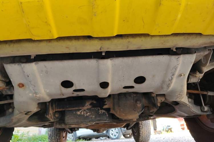 Used Land X9 2009 2.5T VM Four-Wheel Drive Diesel Version Chassis Front