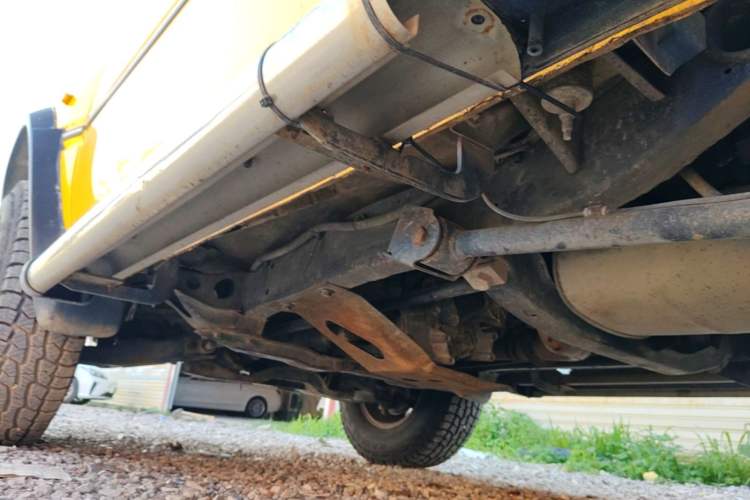 Used Land X9 2009 2.5T VM Four-Wheel Drive Diesel Version Chassis Rear Left