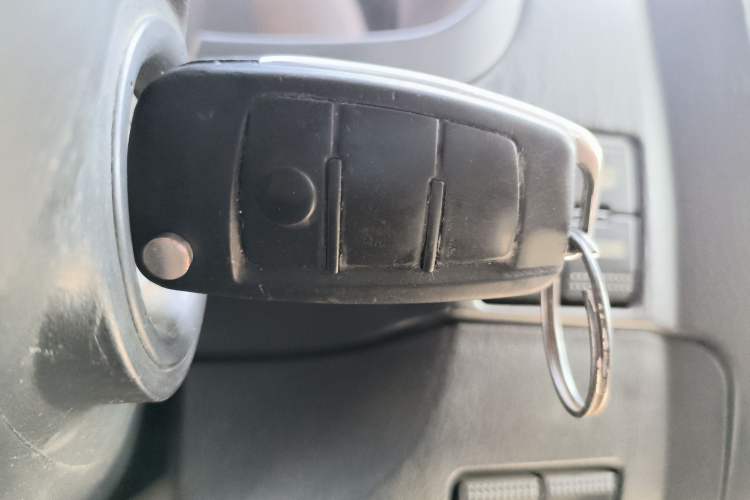 Used Land X9 2009 2.5T VM Four-Wheel Drive Diesel Version Vehicle Key