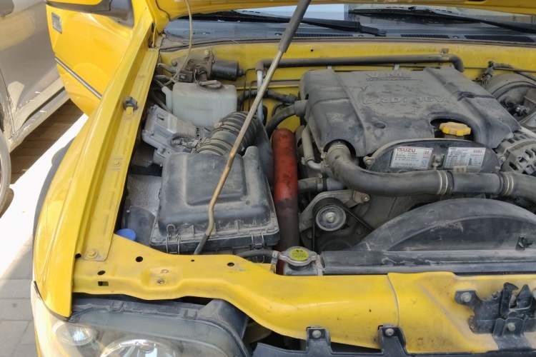 Used Land X9 2013 2.0T Four-Wheel-Drive Diesel Model Engine Bay Right