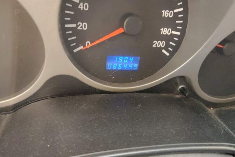Used Land X9 2013 2.0T Four-Wheel-Drive Diesel Model Odometer Close Up