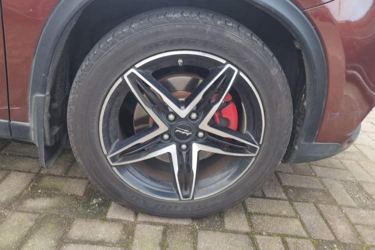 Used Land Xiaoyao 2018 Revised Version 1.5 GTDI CVT Panoramic Platinum Edition Right Front Wheel Hub