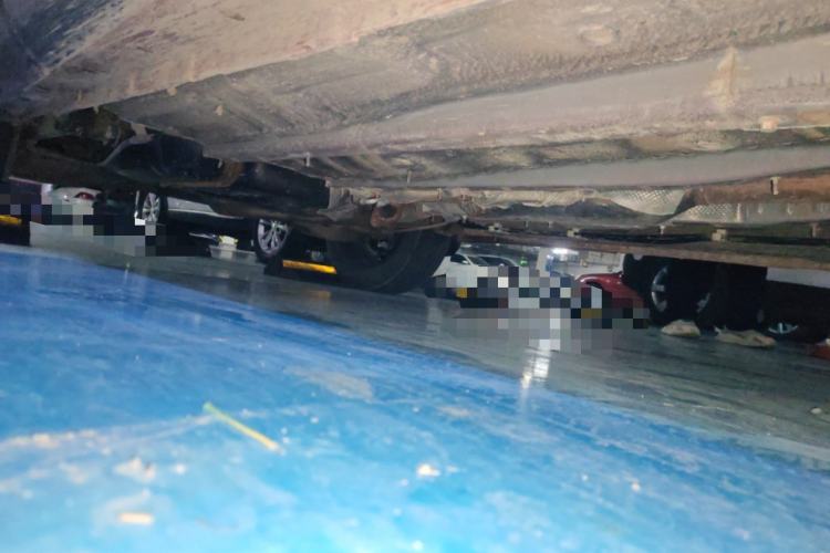 Used Land Xiaoyao 2018 1.5T Manual Silver Edition Chassis Front Right