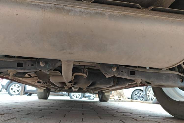Used Land Xiaoyao 2018 1.5T Manual Silver Edition Chassis Rear