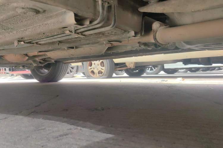 Used Land Xiaoyao 2018 1.5T Manual Panoramic Golden Edition Chassis Rear Left