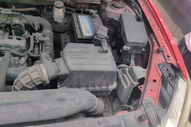 Used Land Xiaoyao 2018 1.5T Manual Panoramic Golden Edition Engine Bay Left