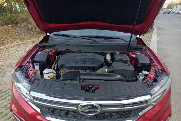 Used Land Xiaoyao 2018 1.5T Manual Silver Edition Engine Bay