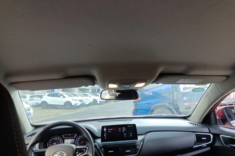 Used Land Xiaoyao 2018 1.5T Manual Silver Edition Headliner