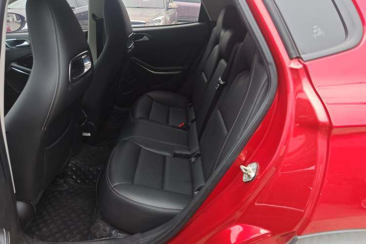 Used Land Xiaoyao 2018 1.5 GTDI Manual Silver Edition Interior 4