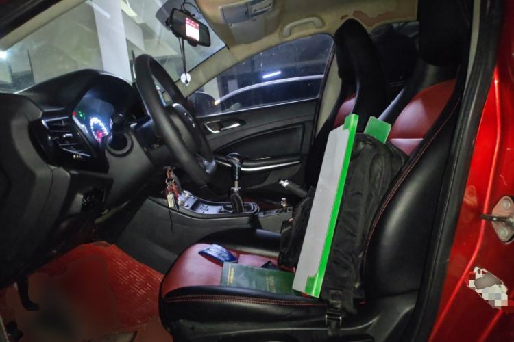 Used Land Xiaoyao 2018 1.5T Manual Silver Edition Left Front Seat