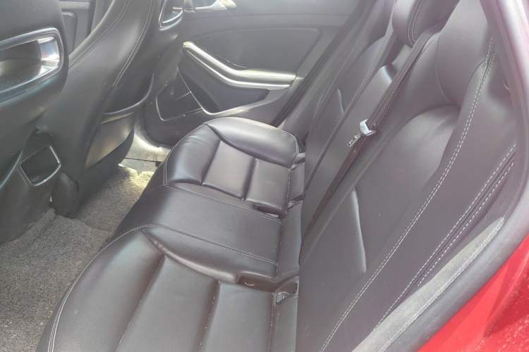 Used Land Xiaoyao 2018 1.5T Manual Panoramic Golden Edition Left Rear Seat