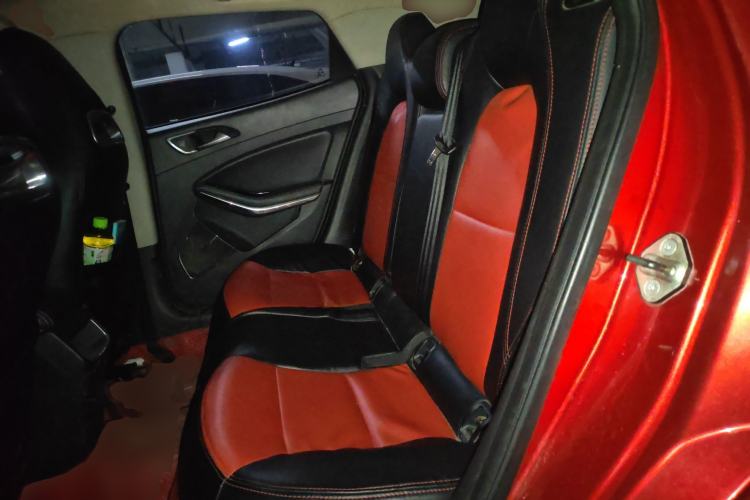 Used Land Xiaoyao 2018 1.5T Manual Silver Edition Left Rear Seat