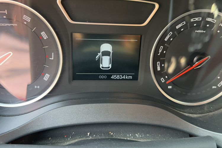 Used Land Xiaoyao 2018 1.5GTDI CVT Panoramic Silver Edition Odometer Close Up