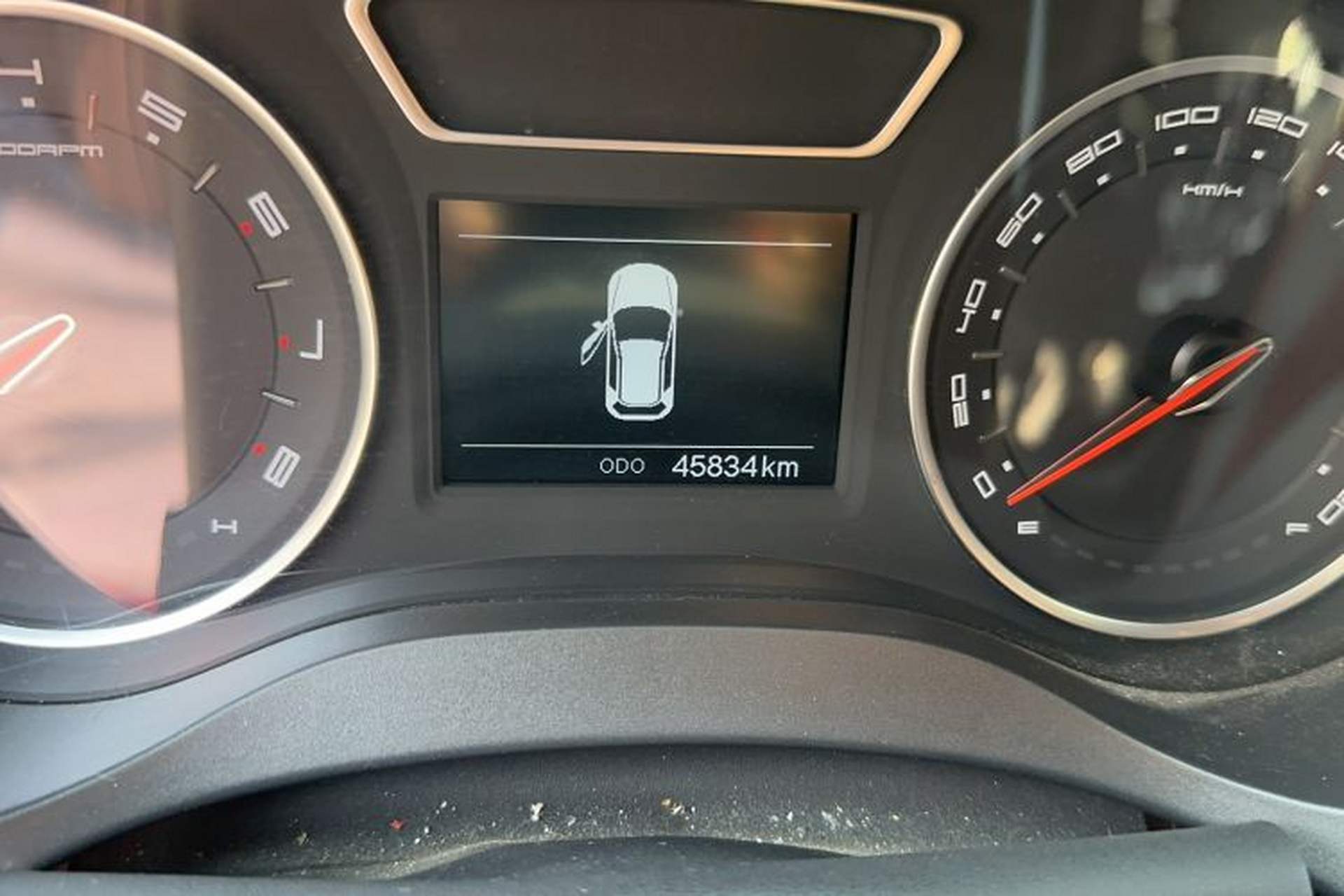 Used Land Xiaoyao 2018 1.5GTDI CVT Panoramic Silver Edition Odometer Close Up