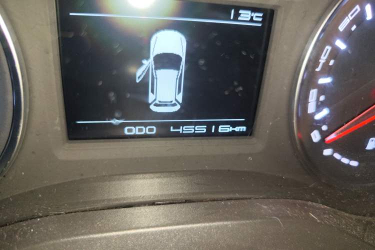 Used Land Xiaoyao 2018 1.5T Manual Panoramic Golden Edition Odometer Close Up