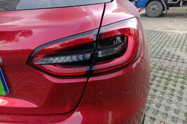 Used Land Xiaoyao 2018 1.5T Manual Silver Edition Right Rear Taillight