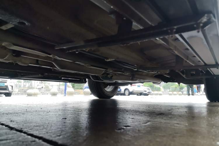 Used Land Xiaoyao 2018 1.5 GTDI Manual Silver Edition Chassis Front Left