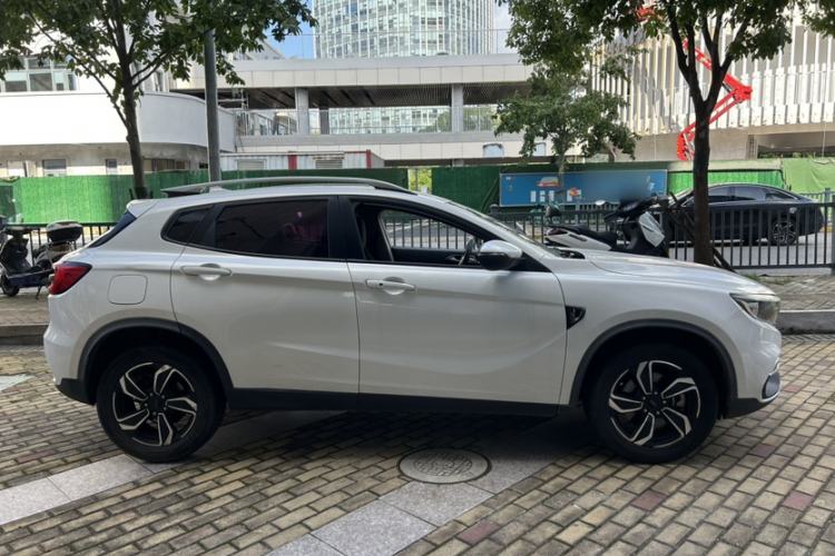 Used Land Xiaoyao 2018 1.5 GTDI Manual Silver Edition Exterior 7