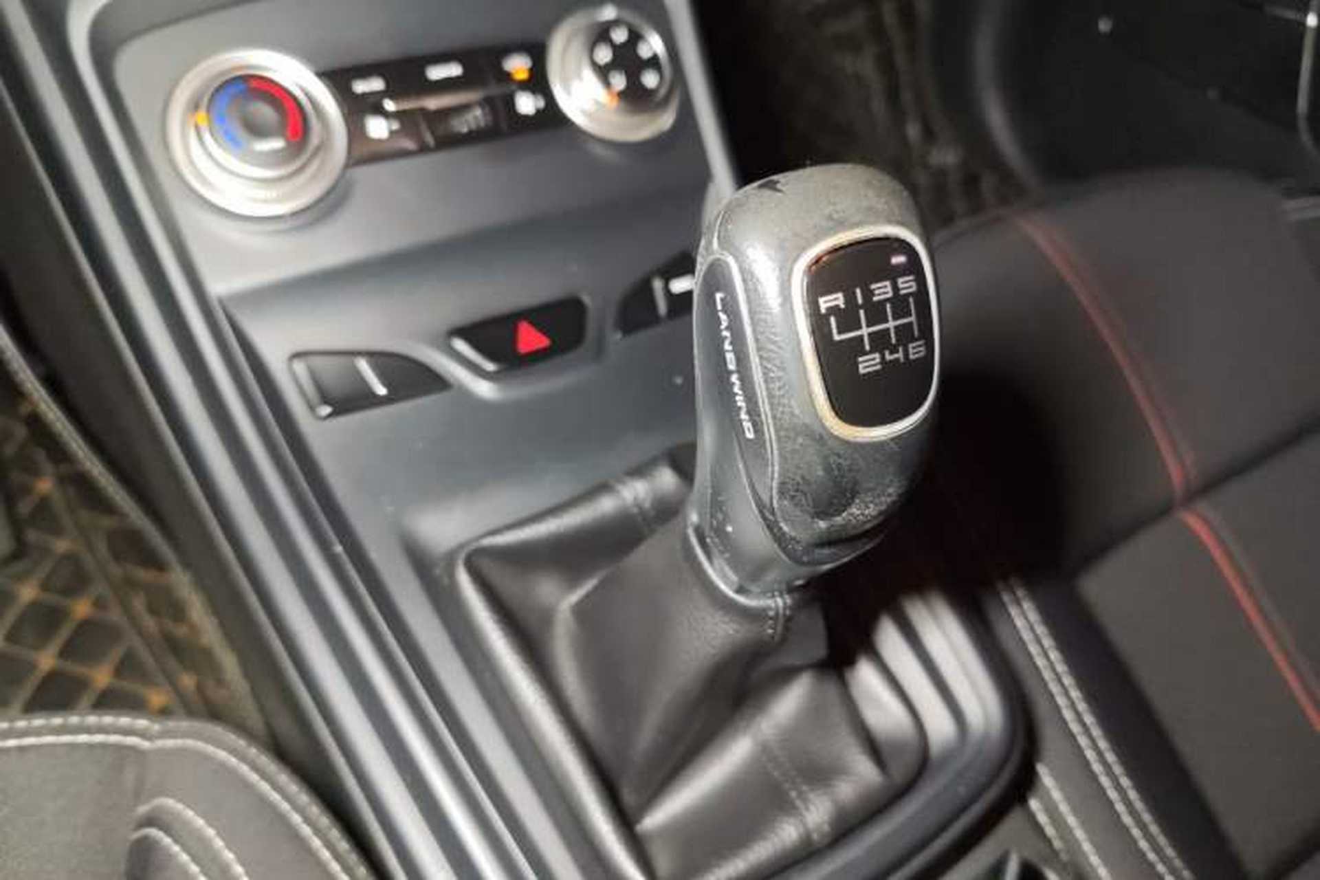 Used Land Xiaoyao 2018 1.5 GTDI Manual Silver Edition Gear Lever