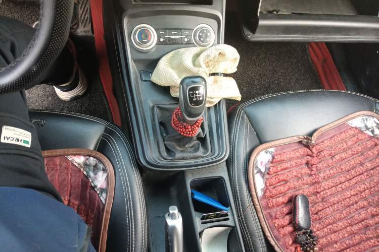 Used Land Xiaoyao 2018 1.5 GTDI Manual Silver Edition Gear Lever