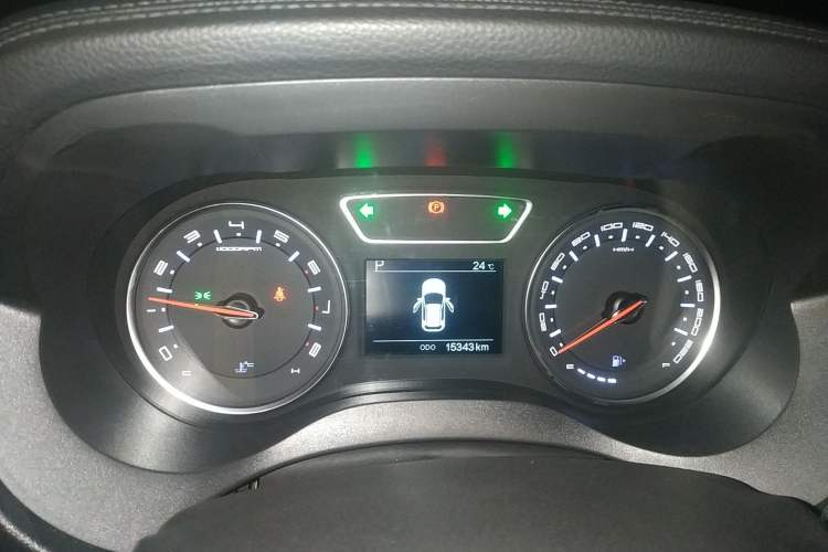 Used Land Xiaoyao 2018 Revised Version 1.5 GTDI CVT Panoramic Golden Edition Instrument Cluster