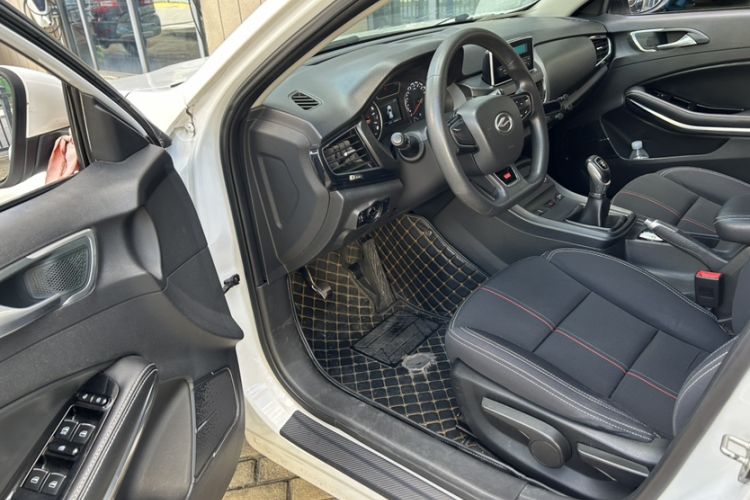 Used Land Xiaoyao 2018 1.5 GTDI Manual Silver Edition Interior 10