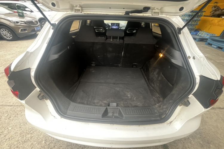 Used Land Xiaoyao 2018 1.5GTDI CVT Panoramic Silver Edition Interior 4