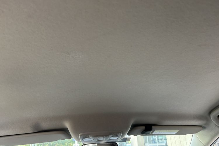 Used Land Xiaoyao 2018 1.5 GTDI Manual Silver Edition Interior 4