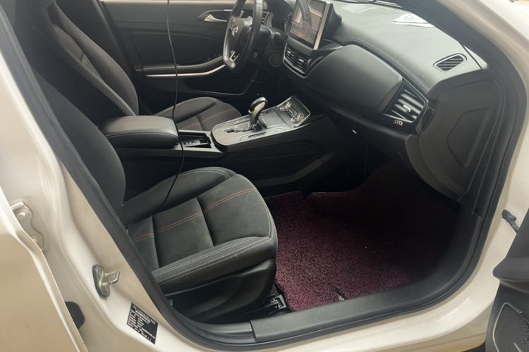Used Land Xiaoyao 2018 1.5GTDI CVT Panoramic Silver Edition Interior 5